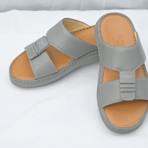 AMK Men's Slippers With Buckle Accent